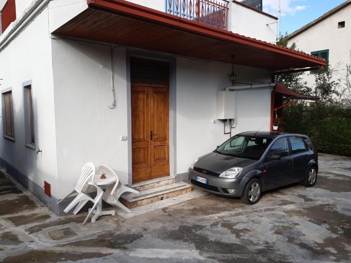 Small Flat Scafa ภายนอก รูปภาพ